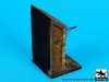 Black Dog D35073 House door base 1/35
